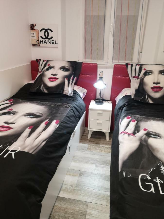 Apartamento Ibanez ベニドルム エクステリア 写真